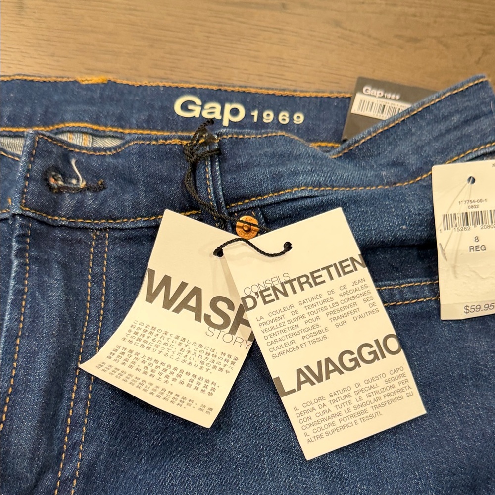 GAP Classic Indigo Jeans - Picture 2 of 3